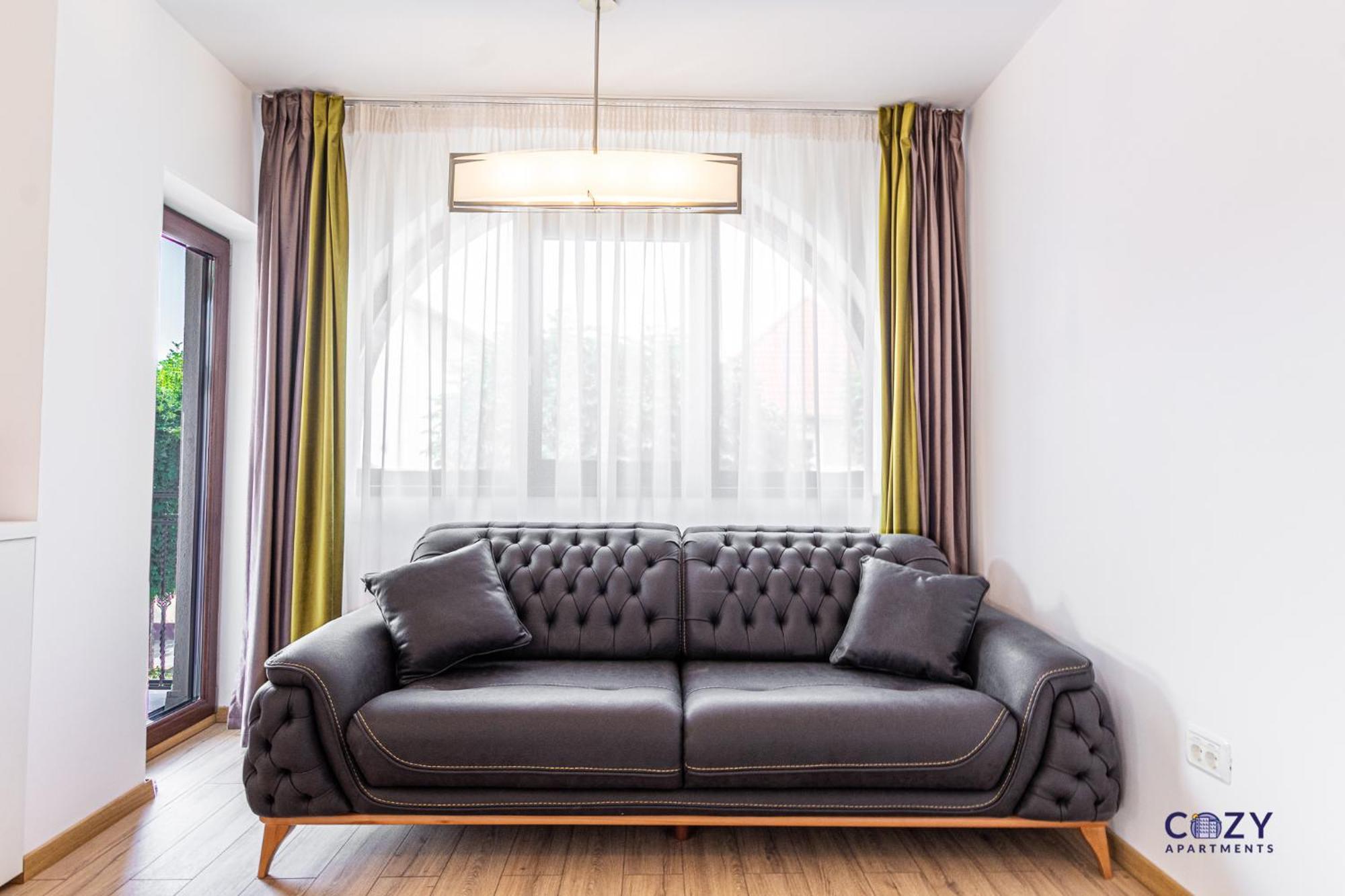Cozy Brand New Boutique Aparthotel Braşov Extérieur photo