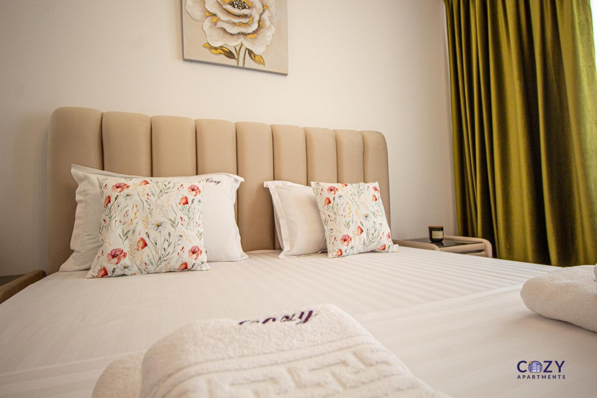 Cozy Brand New Boutique Aparthotel Braşov Extérieur photo