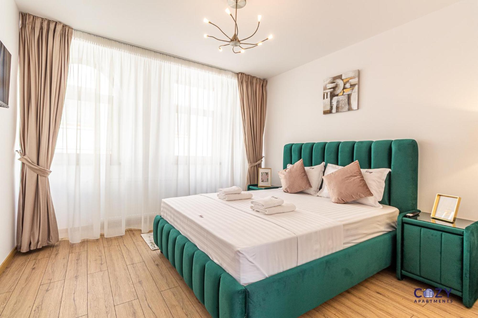 Cozy Brand New Boutique Aparthotel Braşov Extérieur photo