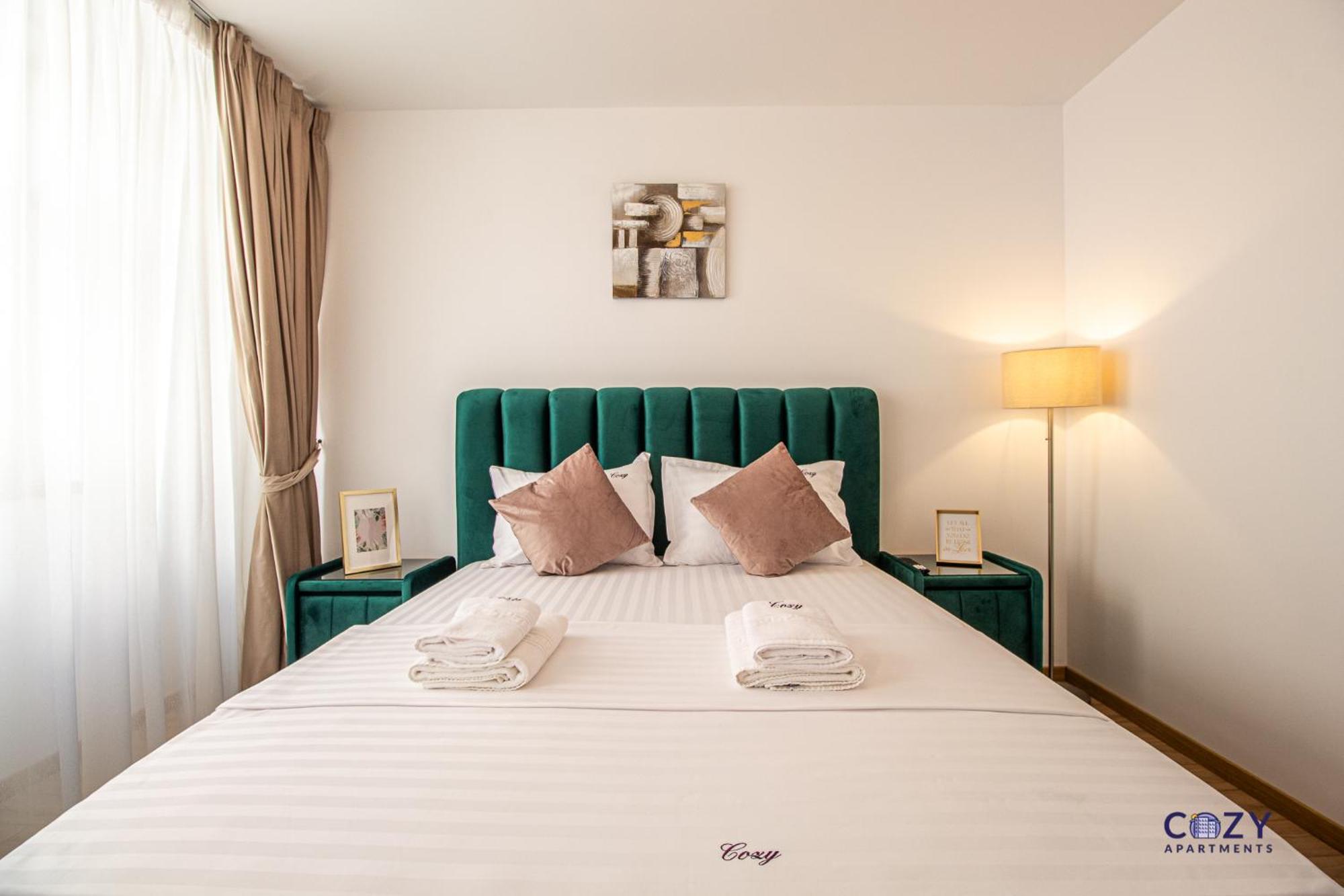 Cozy Brand New Boutique Aparthotel Braşov Extérieur photo