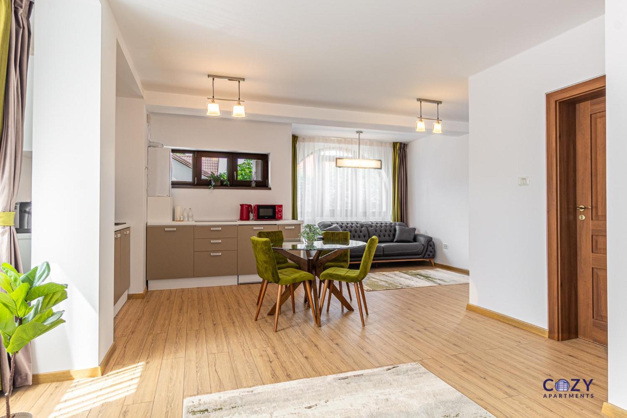 Cozy Brand New Boutique Aparthotel Braşov Extérieur photo